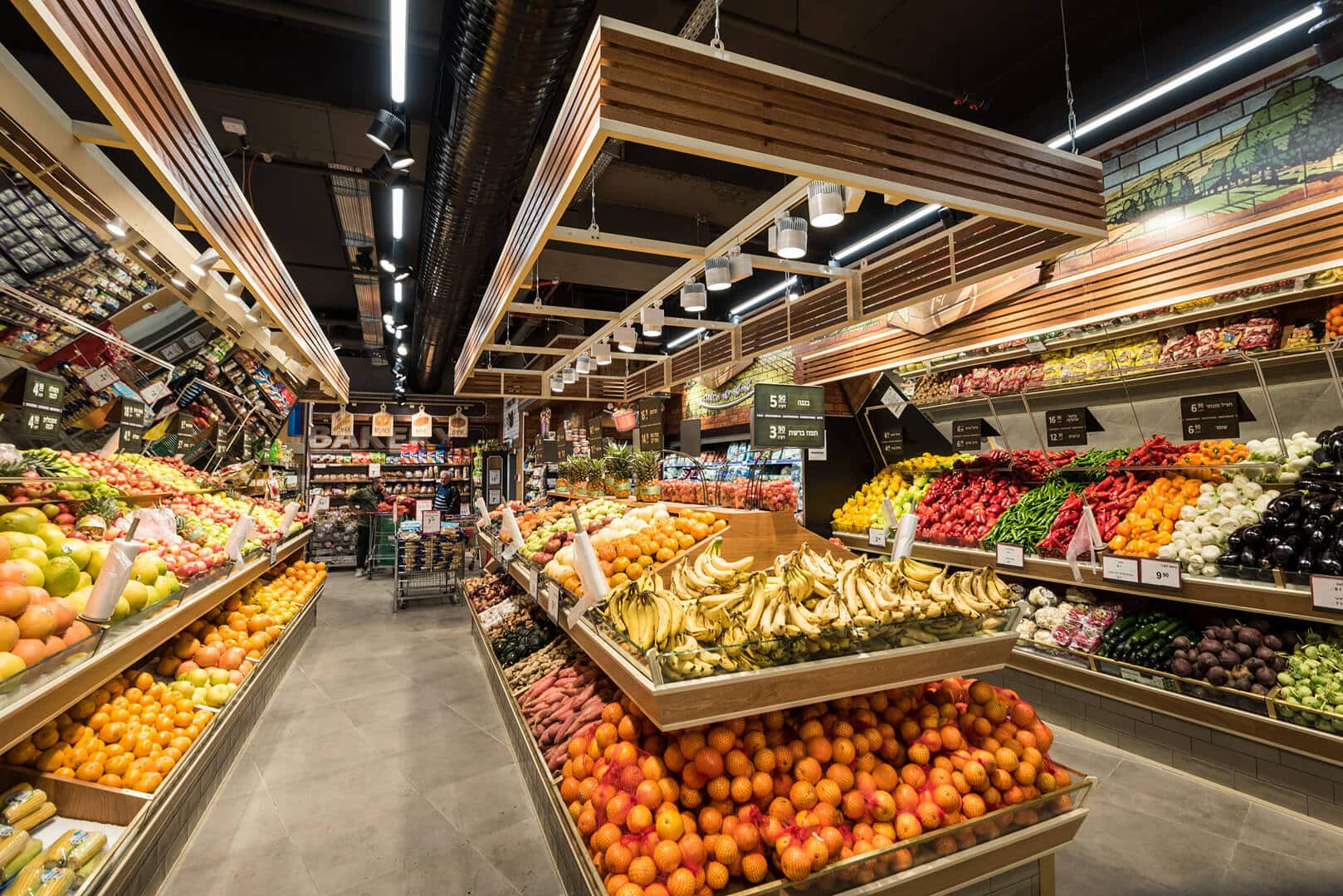 Seasonal Fruit Trading